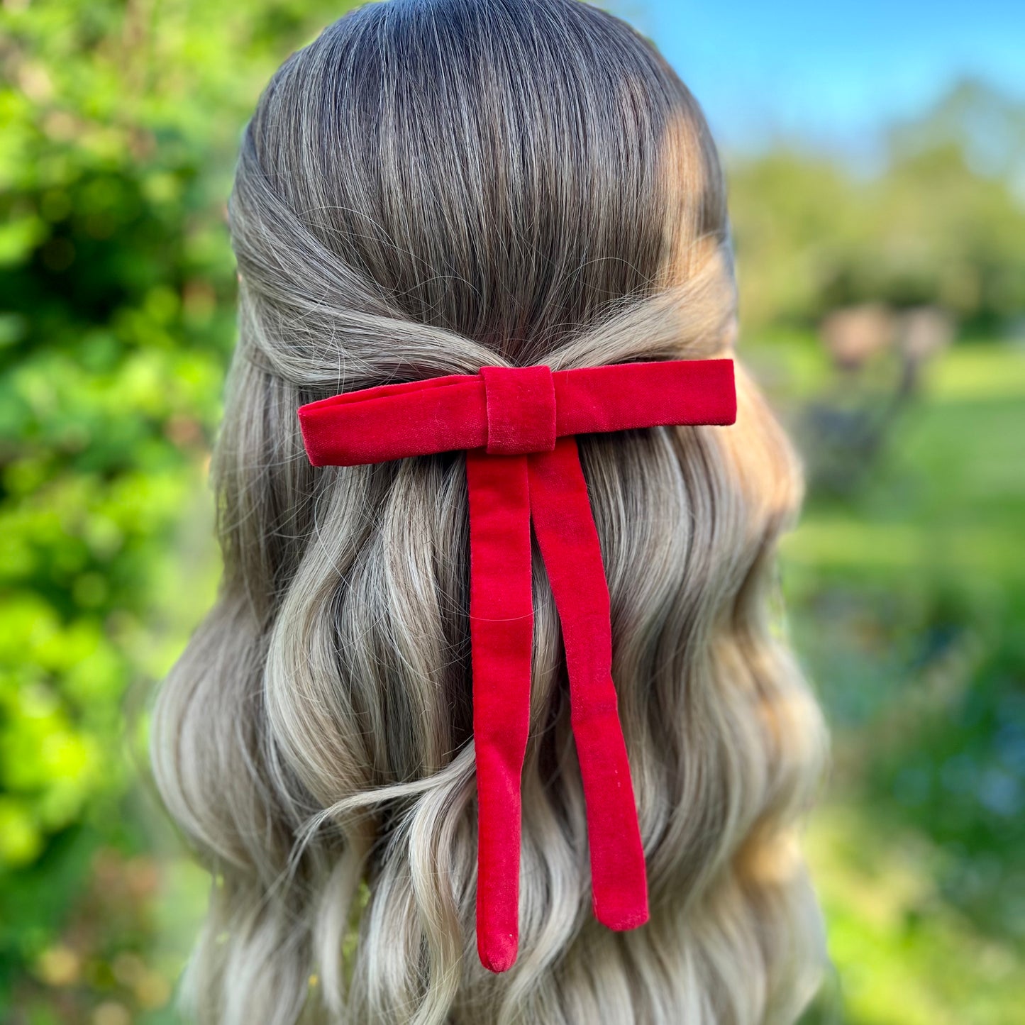 Julia Red Skinny Bow Clip