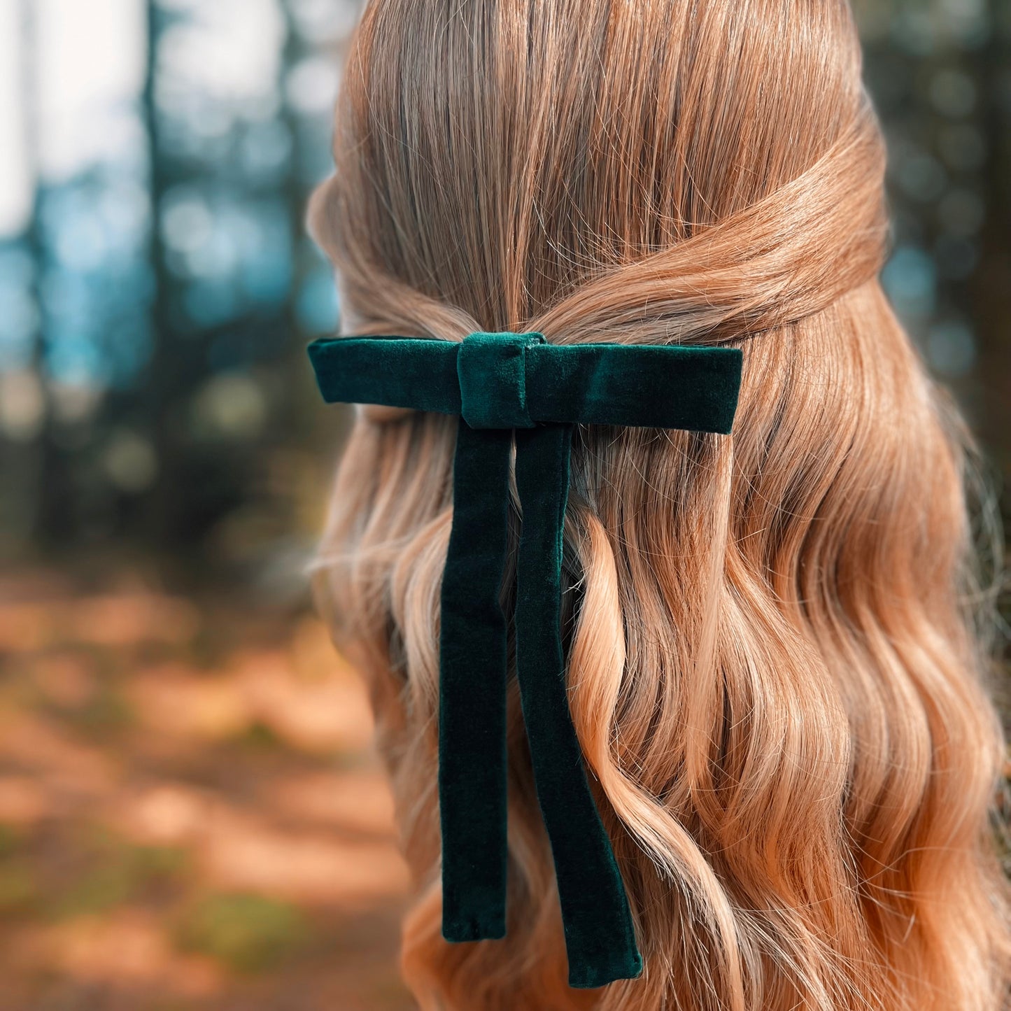 Julia Dark Green Skinny Bow Clip