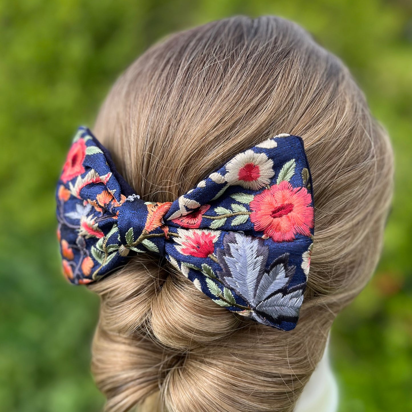 Camille Bow Clip