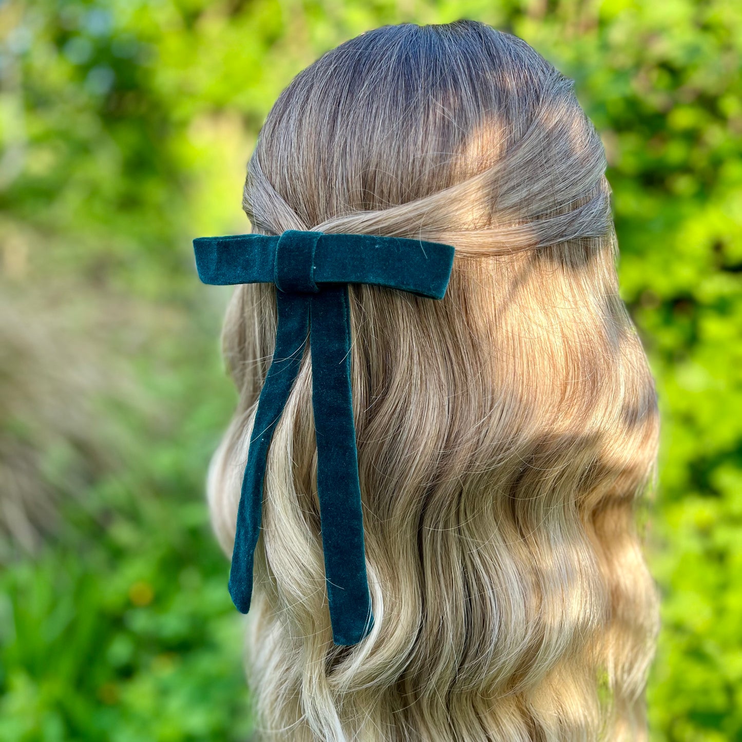 Julia Dark Green Skinny Bow Clip