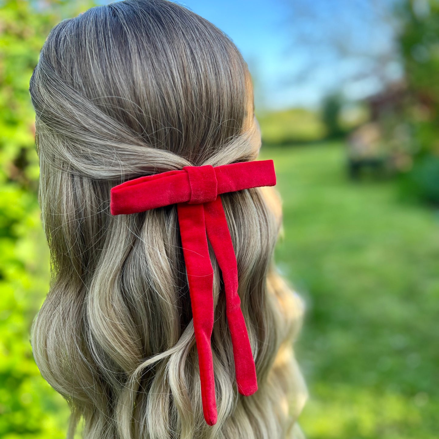 Julia Red Skinny Bow Clip