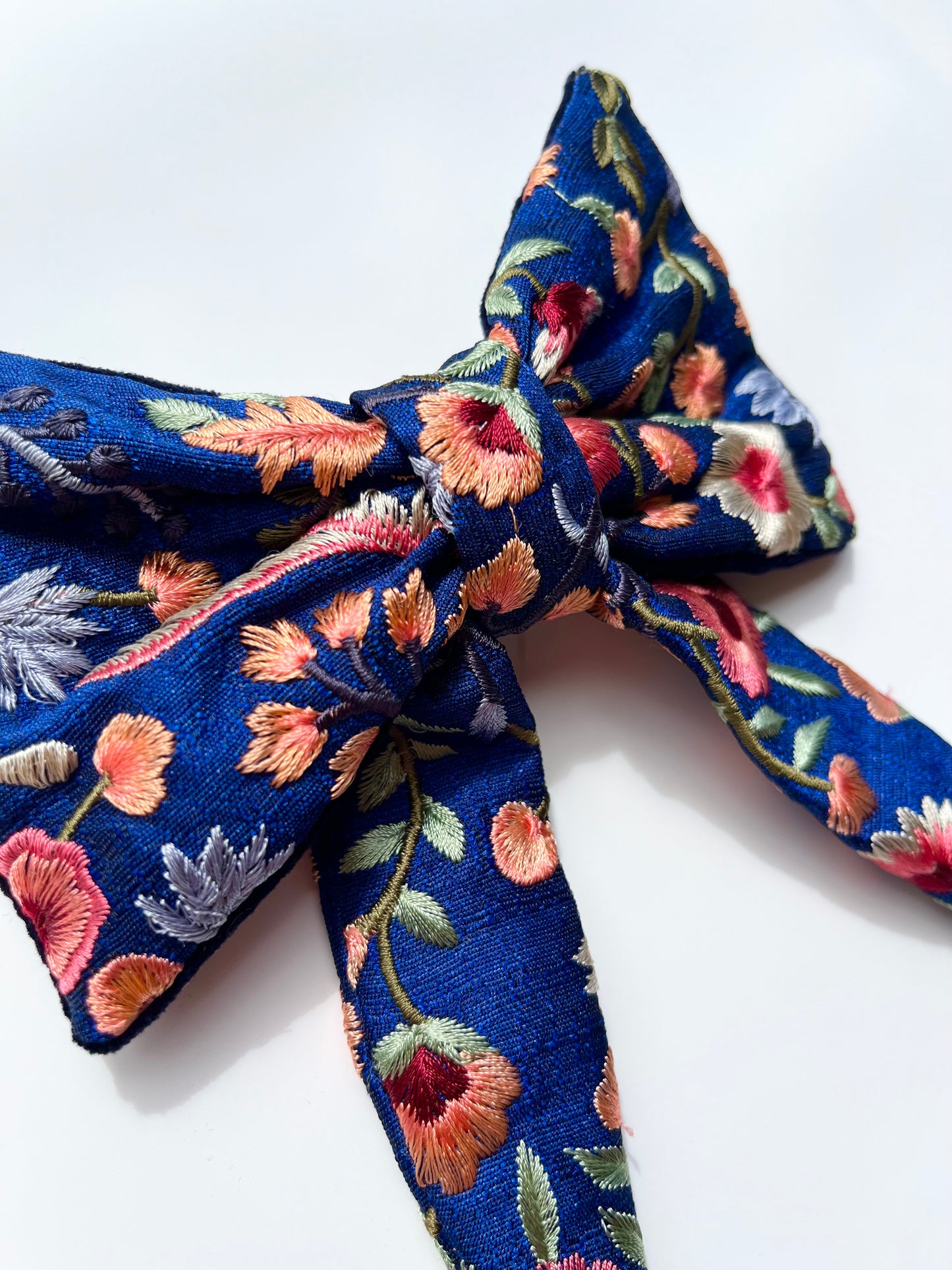 Annelise Bow Clip