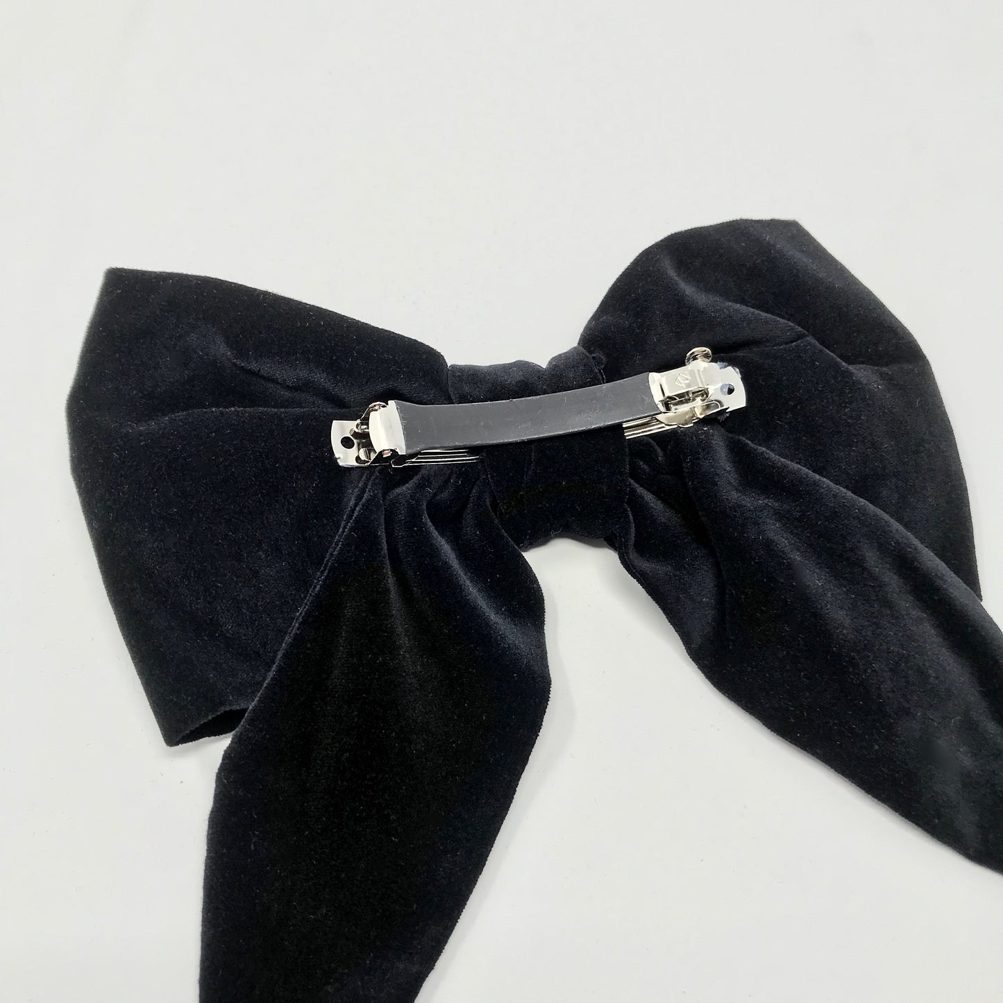 Kelly Black Bow