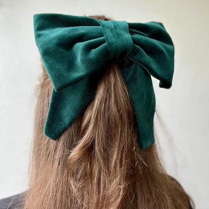 Kelly Dark Green Bow