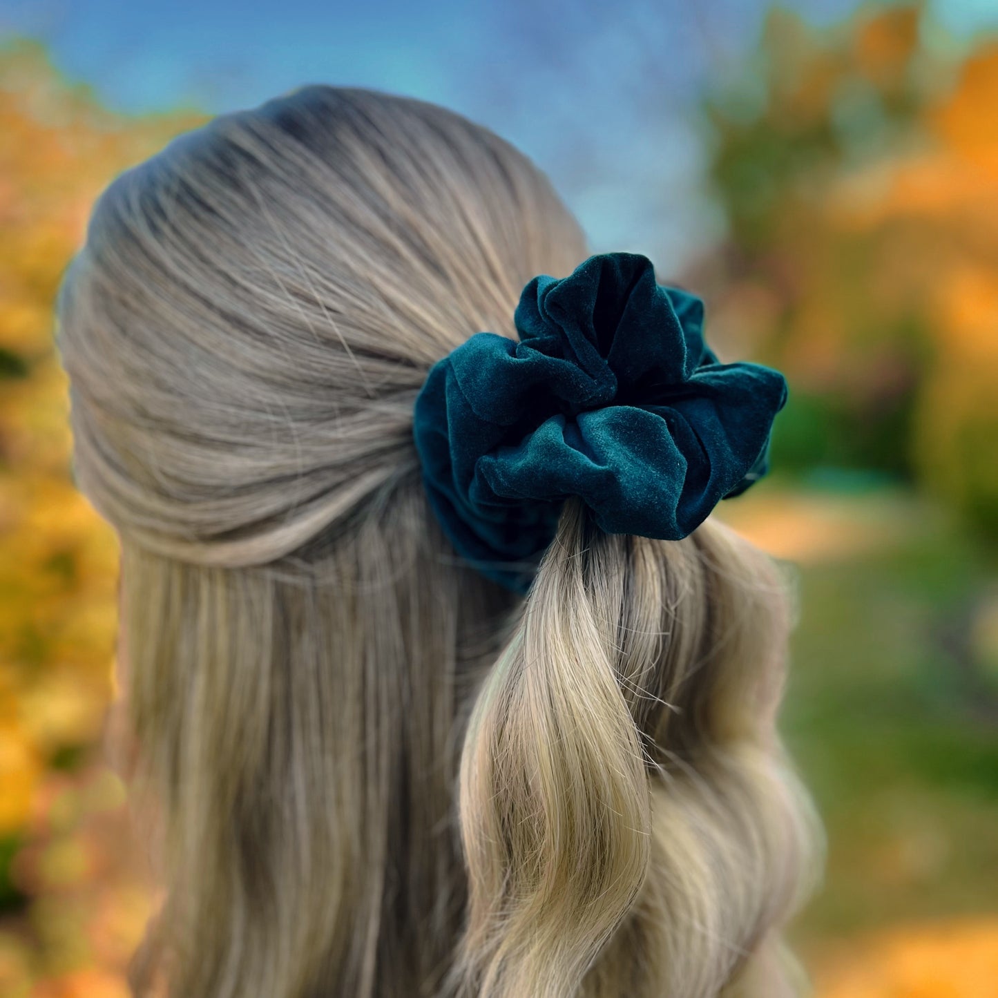 Selena Dark Green scrunchie