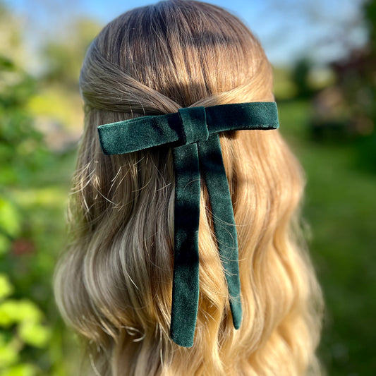Julia Dark Green Skinny Bow Clip
