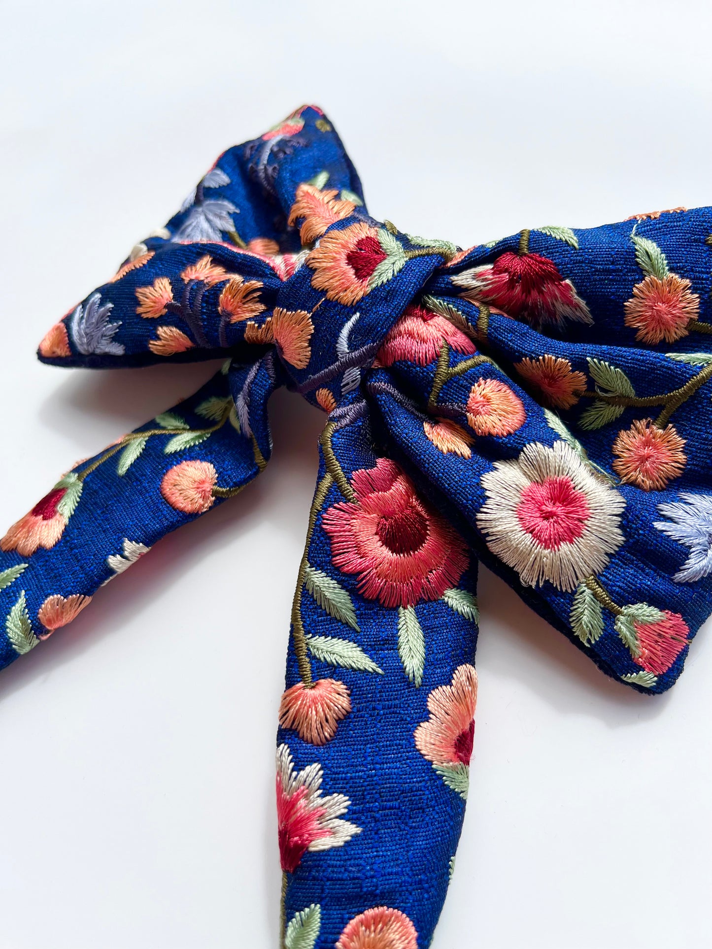 Annelise Bow Clip